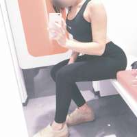 Akdeniz Bölgesinin Zarif ve Neşeli Eskort Kızı: Su