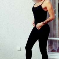 Akdeniz Bölgesinin Zarif ve Neşeli Eskort Kızı: Su