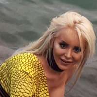 Erdemli Escortlarla Tanışın: VIP Hazzın Keyfini Çıkarın