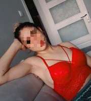 Erdemli'deki Tüm Beylere Açık Olan, Entelektüel Bir Escort Bayan